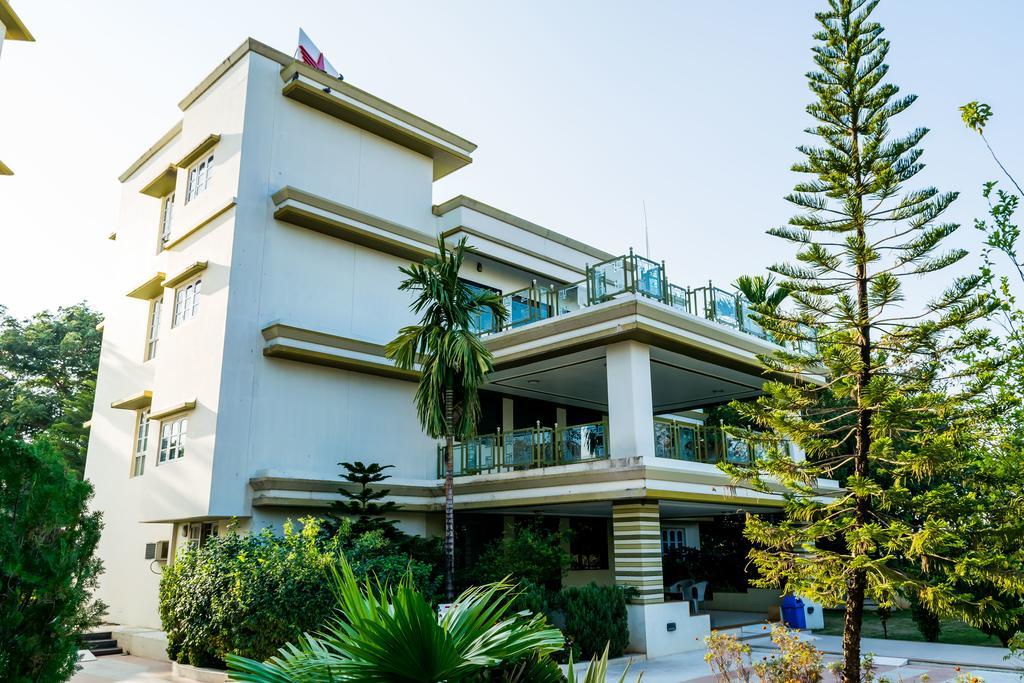 Amidhara Resort Sasan Gir Extérieur photo